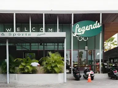 Legends-Bistro-Bar-&-Sports